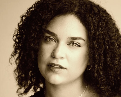 VANESSA DOMINGUEZ headshot